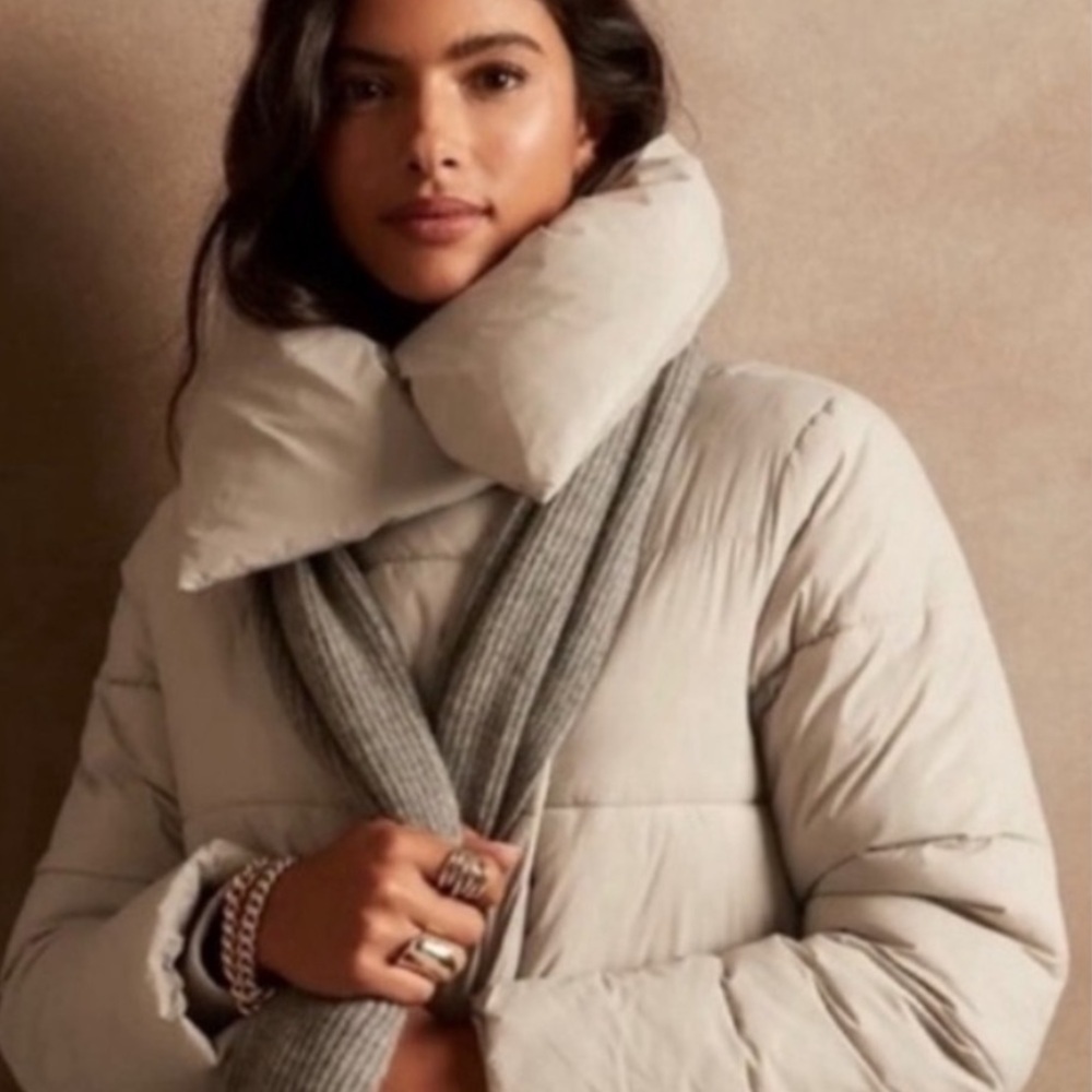 Banana Republic Factory Gray Funnel Cowl Neck Puffer Jacket